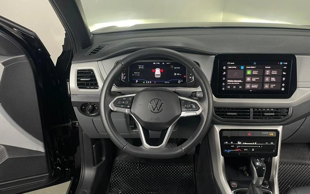 imagem-https://www.socarrao.com.br/sc-vehicle-images-prod/3641472/1789656335409-8449844_13_B_9a0f6460c2.jpeg