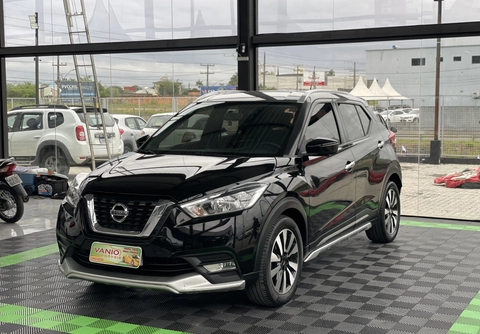 Nissan KICKS 2018 Preto — foto 1 de 3