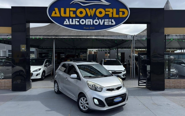 imagem-https://www.socarrao.com.br/sc-vehicle-images-prod/3641705/1788533073351-29ecafb72b1d4c5c806e3bc59d3011b4_1788532797225.jpg