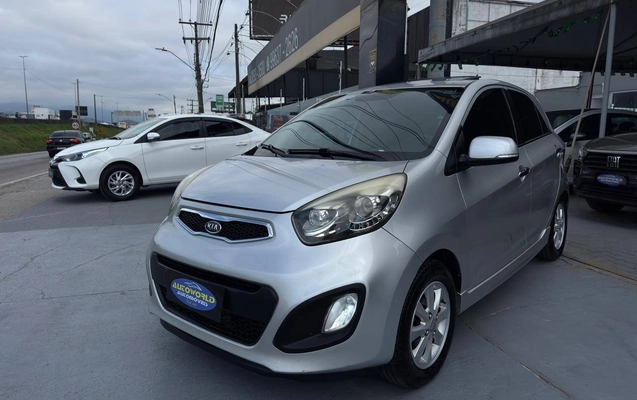 imagem-https://www.socarrao.com.br/sc-vehicle-images-prod/3641705/1788533073353-08c66f97751943b49a66d393403a0662_1788532797232.jpg