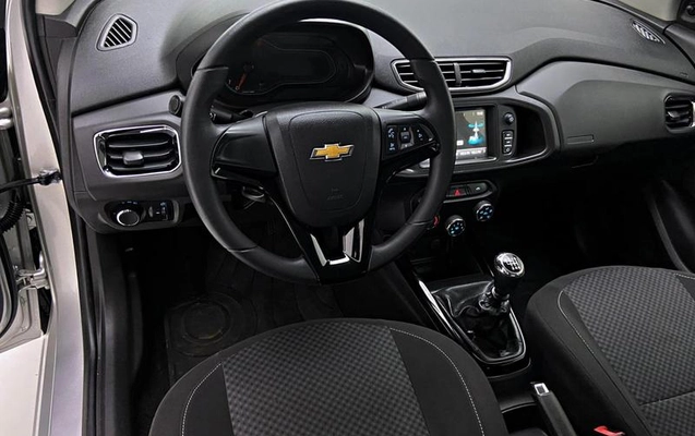 imagem-https://www.socarrao.com.br/sc-vehicle-images-prod/3641839/1789160056583-8437196_2_B_9d1c31d21f.jpeg