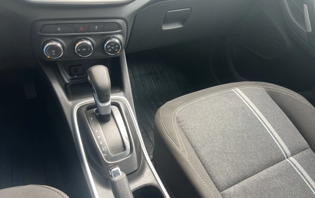 imagem-https://www.socarrao.com.br/sc-vehicle-images-prod/3641879/1789129108788-7r5cgOO70bEtJbF8THo8OJ4o88xRFKcM.jpg