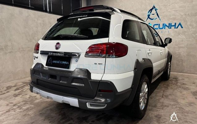 imagem-https://www.socarrao.com.br/sc-vehicle-images-prod/3641919/1789412253997-7b5ba22e9d5143748dce55524245155a_1788383262513.jpg