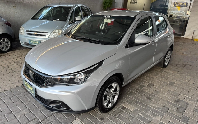 imagem-https://www.socarrao.com.br/sc-vehicle-images-prod/3641966/1788530583411-QVJHTzcuanBn.jpg