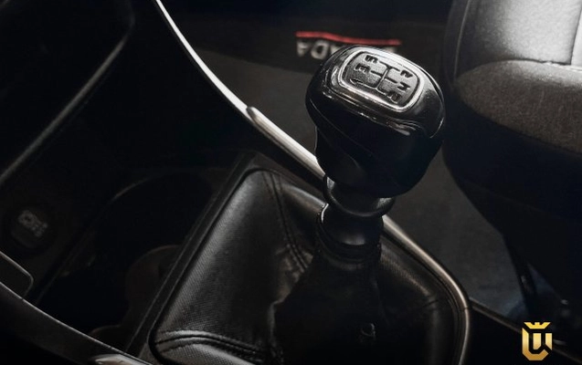 imagem-https://www.socarrao.com.br/sc-vehicle-images-prod/3641967/1788530583924-700084_6375679.jpg