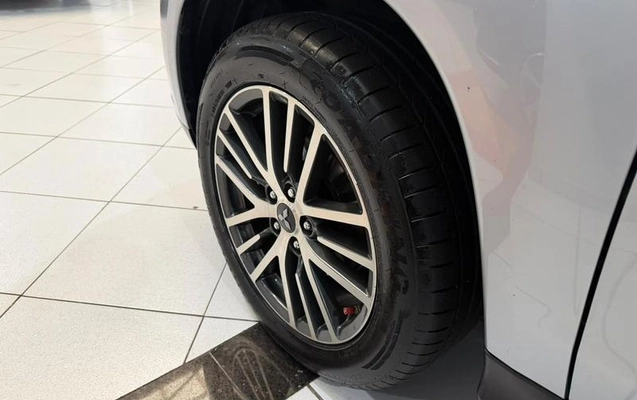 imagem-https://www.socarrao.com.br/sc-vehicle-images-prod/3641991/1789135189098-8447004_13_B_9709751c4c.jpeg