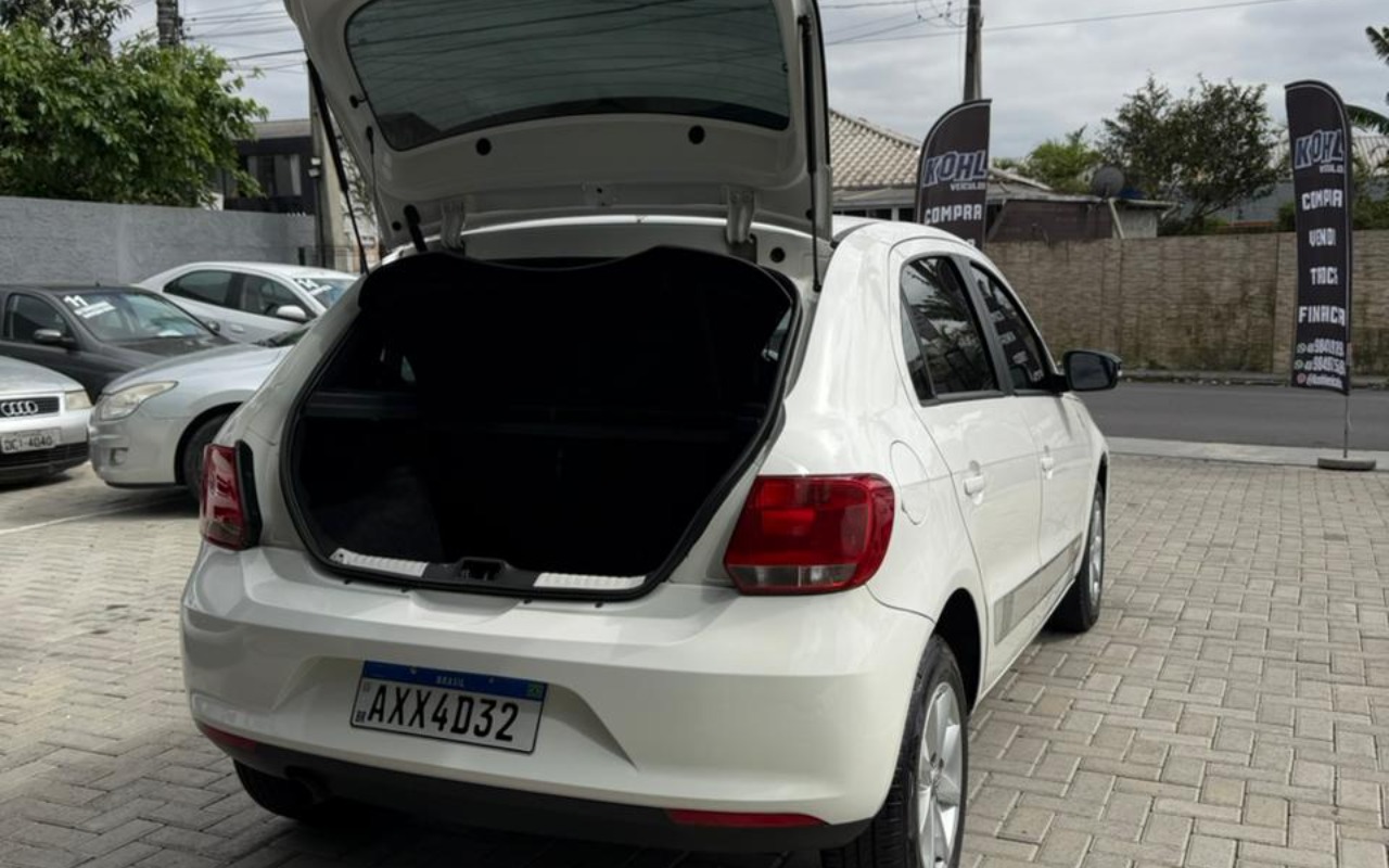 imagem-https://www.socarrao.com.br/sc-vehicle-images-prod/3642086/1788530771746-V2hhdHNBcHAgSW1hZ2UgMjAyNi0wOS0wNCBhdCAxMC41MS4zNy5qcGVn.jpeg