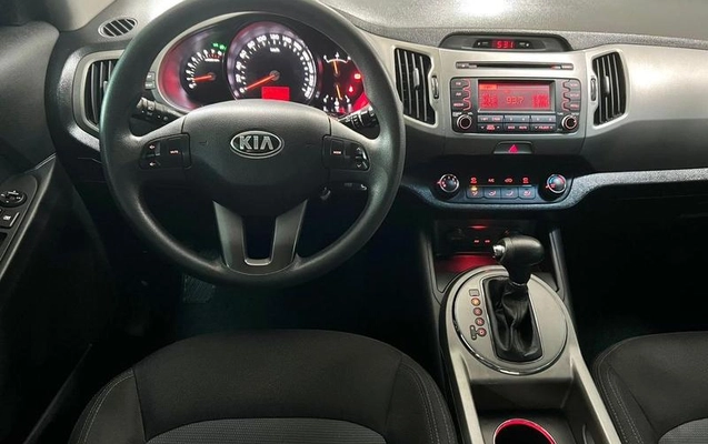 imagem-https://www.socarrao.com.br/sc-vehicle-images-prod/3642186/1788530943506-8398950_7_B_0a78ed0904.jpeg