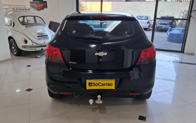 imagem-https://www.socarrao.com.br/sc-vehicle-images-prod/3642248/1788531223573-V2hhdHNBcHAgSW1hZ2UgMjAyNi0wOS0wNCBhdCAwOS4zMC4wMiAoMikuanBlZw.jpeg
