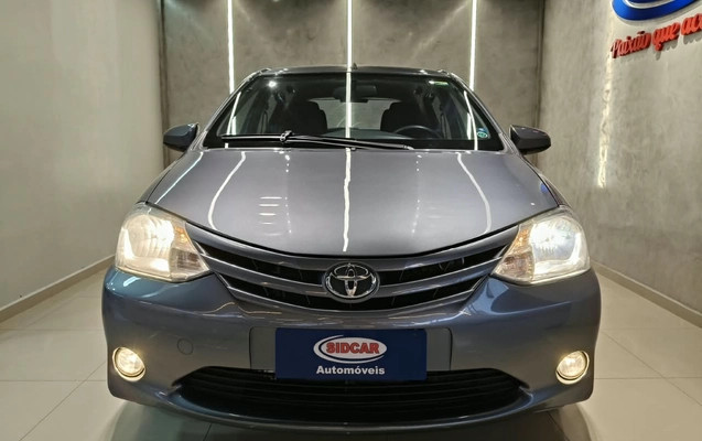 imagem-https://www.socarrao.com.br/sc-vehicle-images-prod/3642283/1788531508416-003_f6e5d979ced5bc3a6c4c094693b209a6.jpeg