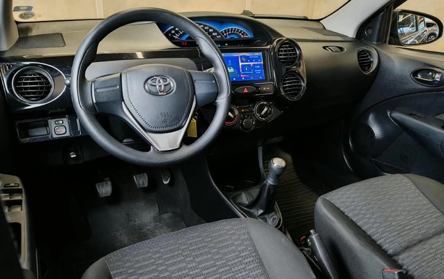 imagem-https://www.socarrao.com.br/sc-vehicle-images-prod/3642283/1788531508436-003_43001612cc6f2b0a7197aceaeb1d1057.jpeg