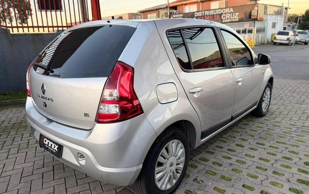 imagem-https://www.socarrao.com.br/sc-vehicle-images-prod/3642317/1788962489344-8450321_3_B_75fbc6af1b.jpeg