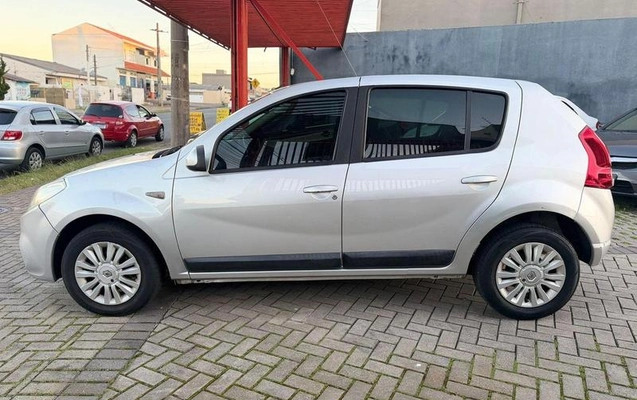 imagem-https://www.socarrao.com.br/sc-vehicle-images-prod/3642317/1788962489346-8450321_6_B_f0036cb83e.jpeg