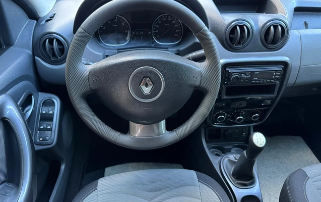 imagem-https://www.socarrao.com.br/sc-vehicle-images-prod/3642318/1788531978379-V2hhdHNBcHAgSW1hZ2UgMjAyNi0wOS0wMyBhdCAxNi41Ny41OSAoMSkuanBlZw.jpeg
