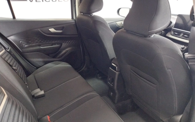 imagem-https://www.socarrao.com.br/sc-vehicle-images-prod/3642391/1788531894521-gdy42zImevngtHZQHM1QAlViT4DOzPTR.jpg