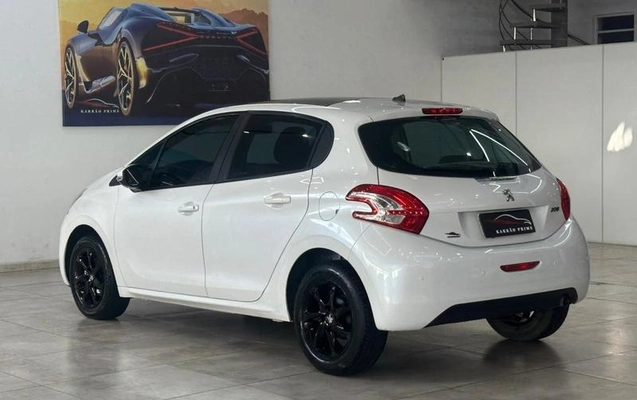 imagem-https://www.socarrao.com.br/sc-vehicle-images-prod/3642392/1789075705539-8374262_5_B_dcfa81a58d.jpeg