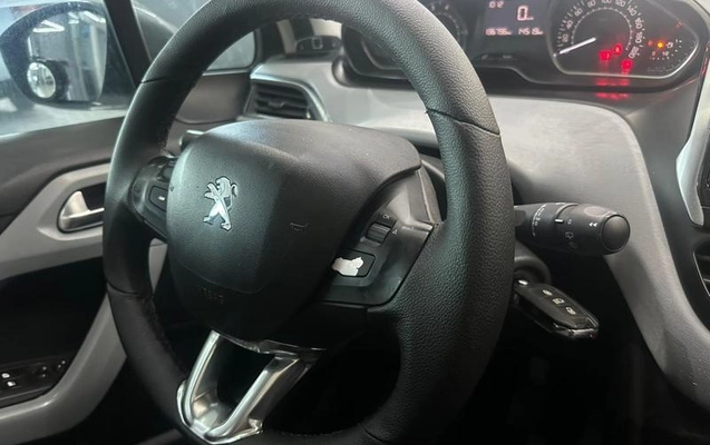 imagem-https://www.socarrao.com.br/sc-vehicle-images-prod/3642392/1789075705545-8374262_11_B_7af662ae1b.jpeg