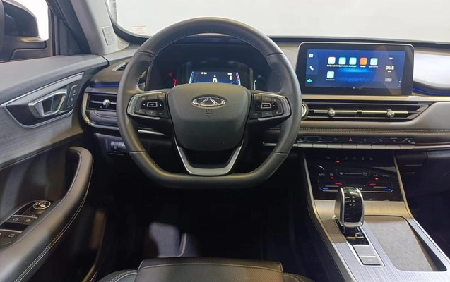 imagem-https://www.socarrao.com.br/sc-vehicle-images-prod/3642555/1789171377548-8450384_8_B_d20255ca75.jpeg