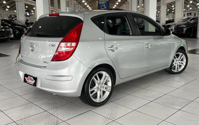 imagem-https://www.socarrao.com.br/sc-vehicle-images-prod/3642620/1789565658041-8436820_6_B_bbabca2ee4.jpeg
