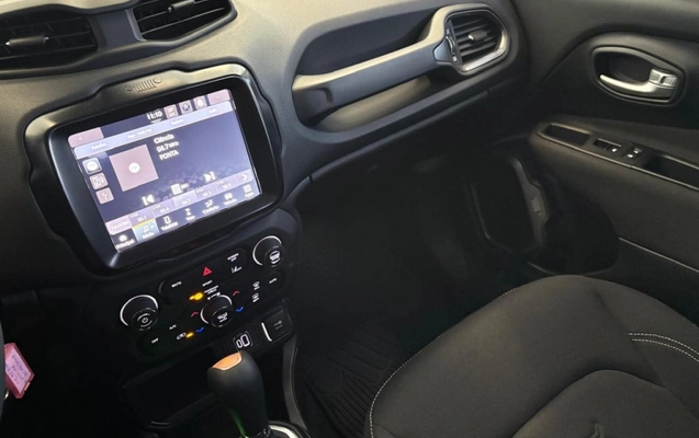 imagem-https://www.socarrao.com.br/sc-vehicle-images-prod/3642630/1788954781671-vehicle_image_1788532494_ed3a843d40b6cd79354c786b7ef5b5ee.jpeg