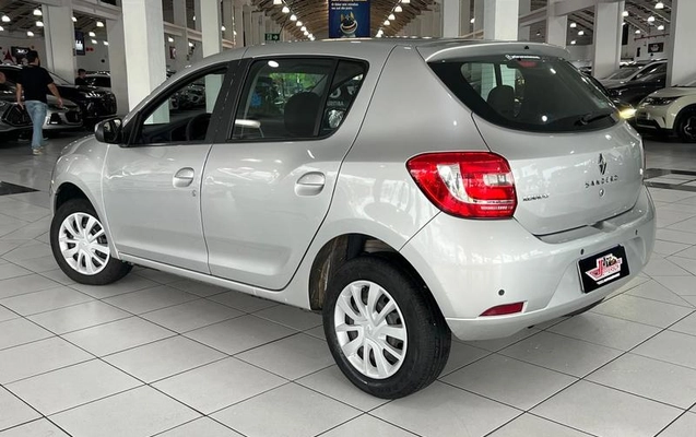 imagem-https://www.socarrao.com.br/sc-vehicle-images-prod/3642631/1789390478033-8443259_11_B_da9b888af2.jpeg