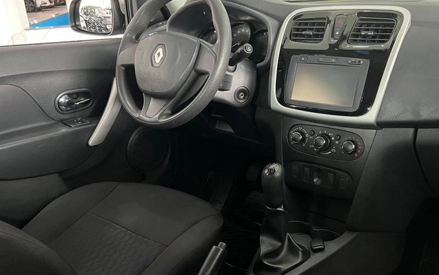 imagem-https://www.socarrao.com.br/sc-vehicle-images-prod/3642631/1789390478045-8443259_12_B_443df60088.jpeg