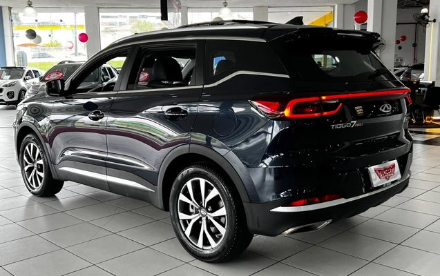 imagem-https://www.socarrao.com.br/sc-vehicle-images-prod/3642633/1788532627621-21_114102.jpg