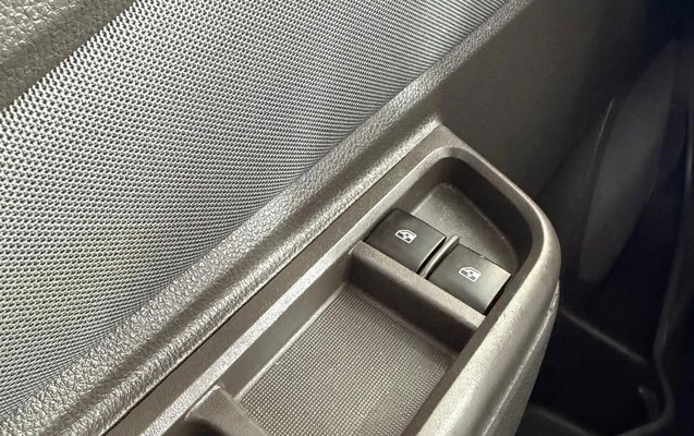 imagem-https://www.socarrao.com.br/sc-vehicle-images-prod/3642668/1789646311046-gb-5cb6381.jpeg