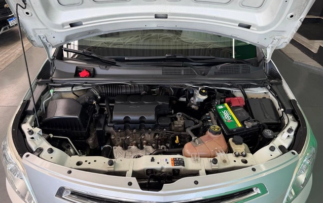 imagem-https://www.socarrao.com.br/sc-vehicle-images-prod/3642668/1789646311049-gb-74abd7b.jpeg