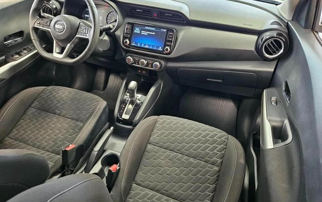 imagem-https://www.socarrao.com.br/sc-vehicle-images-prod/3642786/1788533212334-8450522_5_B_54841e0703.jpeg