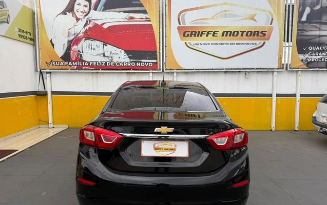imagem-https://www.socarrao.com.br/sc-vehicle-images-prod/3642833/1788533310048-8450395_2_B_1e1cf91129.jpeg