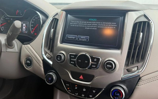 imagem-https://www.socarrao.com.br/sc-vehicle-images-prod/3642833/1788533310074-8450395_10_B_3cc054a338.jpeg