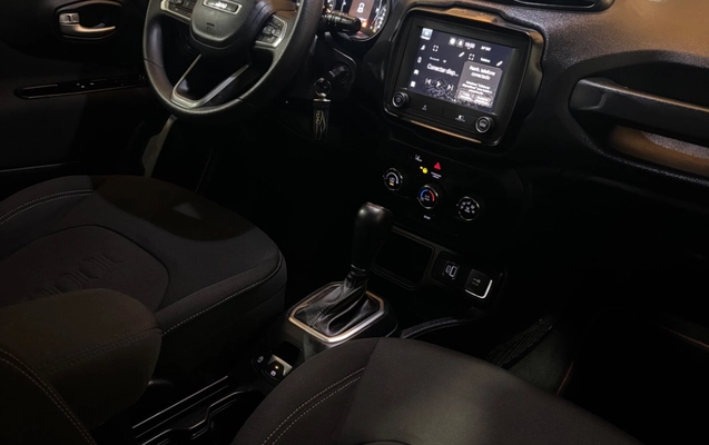 imagem-https://www.socarrao.com.br/sc-vehicle-images-prod/3642954/1788533508244-gb-8dcdbac.jpeg