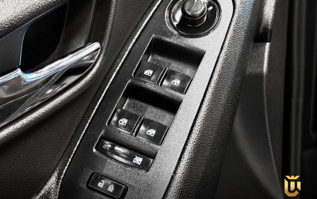 imagem-https://www.socarrao.com.br/sc-vehicle-images-prod/3643005/1788533646999-700098_6375930.jpg