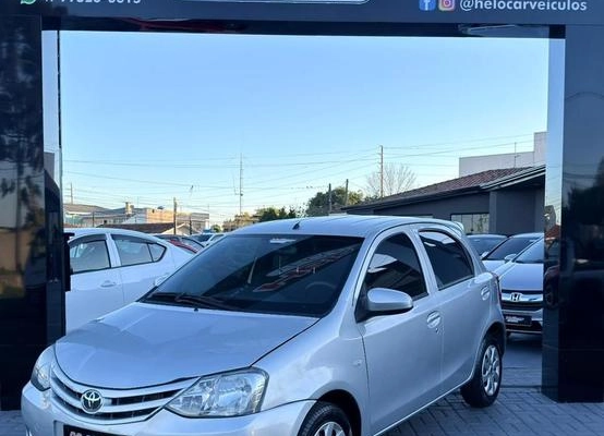 imagem-https://www.socarrao.com.br/sc-vehicle-images-prod/3643014/1788973149655-8442274_2_B_21107068f1.jpeg