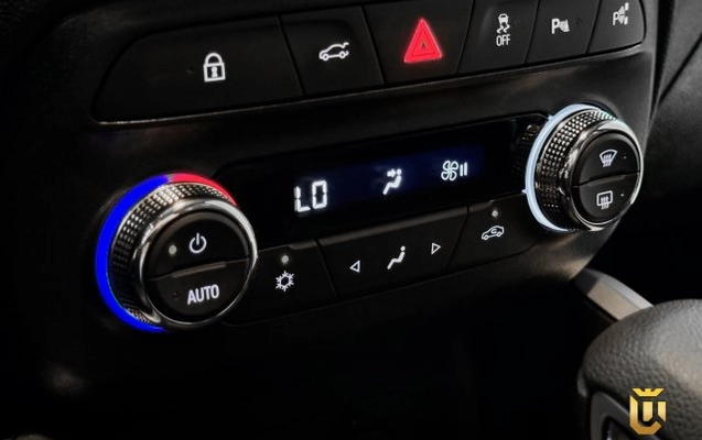imagem-https://www.socarrao.com.br/sc-vehicle-images-prod/3643021/1788533822943-700092_6375824.jpg