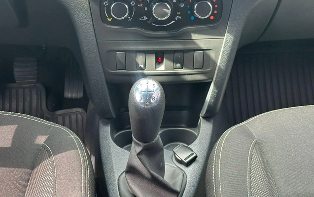imagem-https://www.socarrao.com.br/sc-vehicle-images-prod/3643093/1789581881959-2d15f595460d4c49a42d5b559c380004_1788533959265.jpg