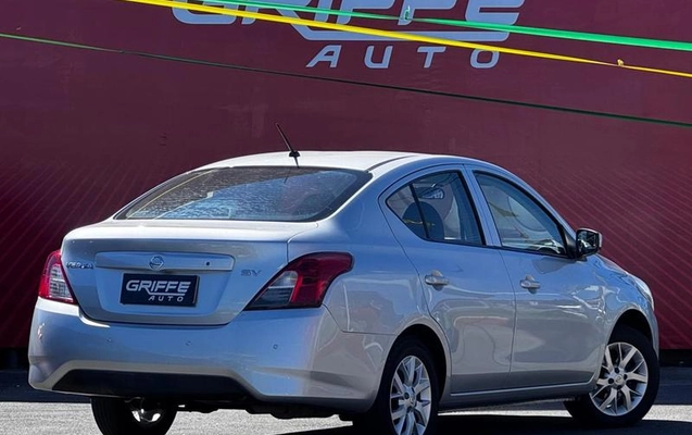 imagem-https://www.socarrao.com.br/sc-vehicle-images-prod/3643110/1788534124058-8401593_3_B_617e2b7646.jpeg