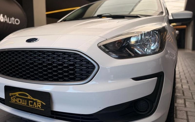 imagem-https://www.socarrao.com.br/sc-vehicle-images-prod/3643165/1789045964271-8438966_18_B_7793cf5394.jpeg
