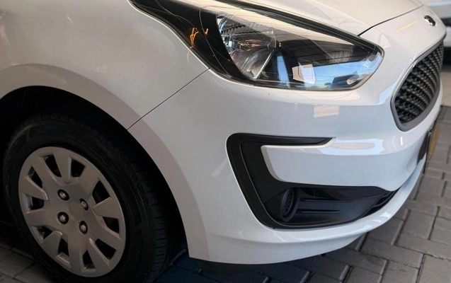 imagem-https://www.socarrao.com.br/sc-vehicle-images-prod/3643165/1789045964272-8438966_17_B_d1b2992bb3.jpeg