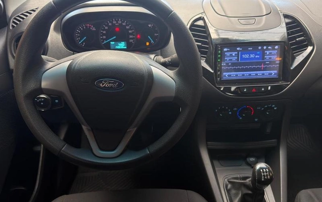 imagem-https://www.socarrao.com.br/sc-vehicle-images-prod/3643165/1789045964276-8438966_2_B_e926da20f7.jpeg