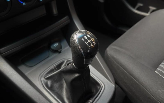 imagem-https://www.socarrao.com.br/sc-vehicle-images-prod/3643165/1789045964285-8438966_4_B_40a45f1058.jpeg