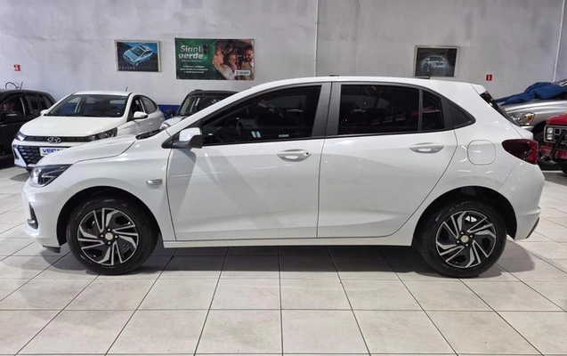 imagem-https://www.socarrao.com.br/sc-vehicle-images-prod/3643435/1788542353723-8450569_9_B_1c5ffb0ded.jpeg
