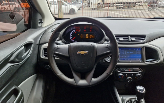 imagem-https://www.socarrao.com.br/sc-vehicle-images-prod/3643499/1788535447280-gkWVq1s98szBJe86TnSLx8UMEvou0opm.jpg