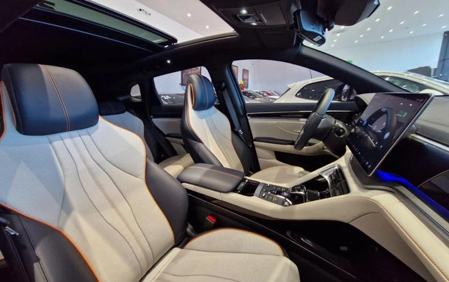 imagem-https://www.socarrao.com.br/sc-vehicle-images-prod/3643824/1789650739358-8446850_7_B_6e29bfc090.jpeg