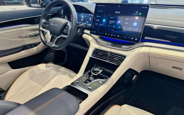 imagem-https://www.socarrao.com.br/sc-vehicle-images-prod/3643824/1789650739359-8446850_7_B_5a15d0b77f.jpeg