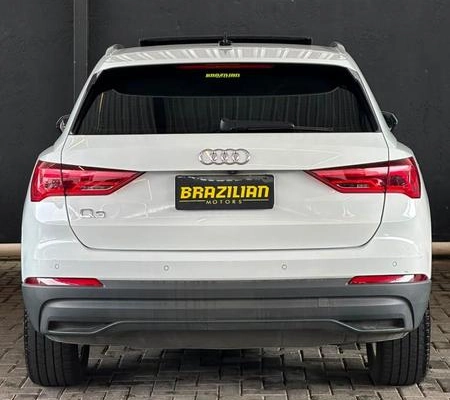 imagem-https://www.socarrao.com.br/sc-vehicle-images-prod/3644309/1789479939065-8420478_11_B_3e21d45bdb.jpeg