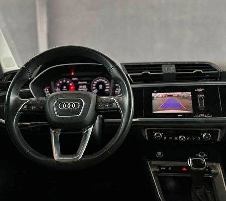 imagem-https://www.socarrao.com.br/sc-vehicle-images-prod/3644309/1789479939074-8420478_8_B_621b76bc61.jpeg