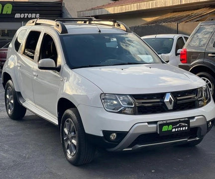Renault Duster 2017 Branco — foto 1 de 3