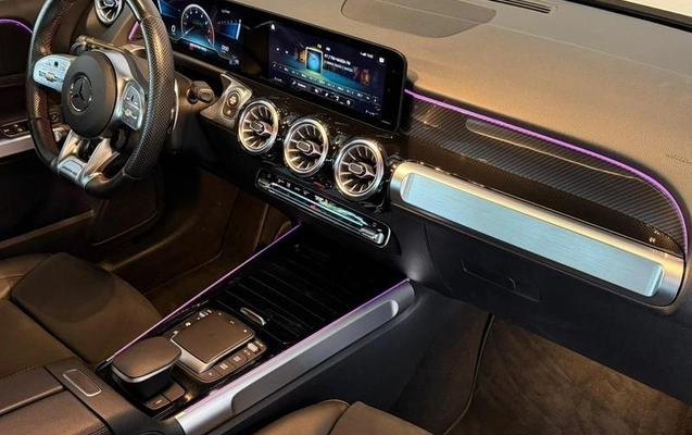 imagem-https://www.socarrao.com.br/sc-vehicle-images-prod/3644419/1788538410581-8444650_7_B_fc60b6347f.jpeg